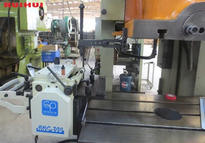 RNC Servo Coil Feeder