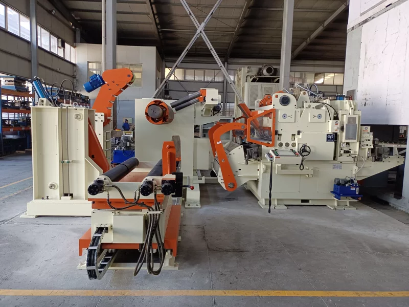 MAC5-H NC Straightener Feeder