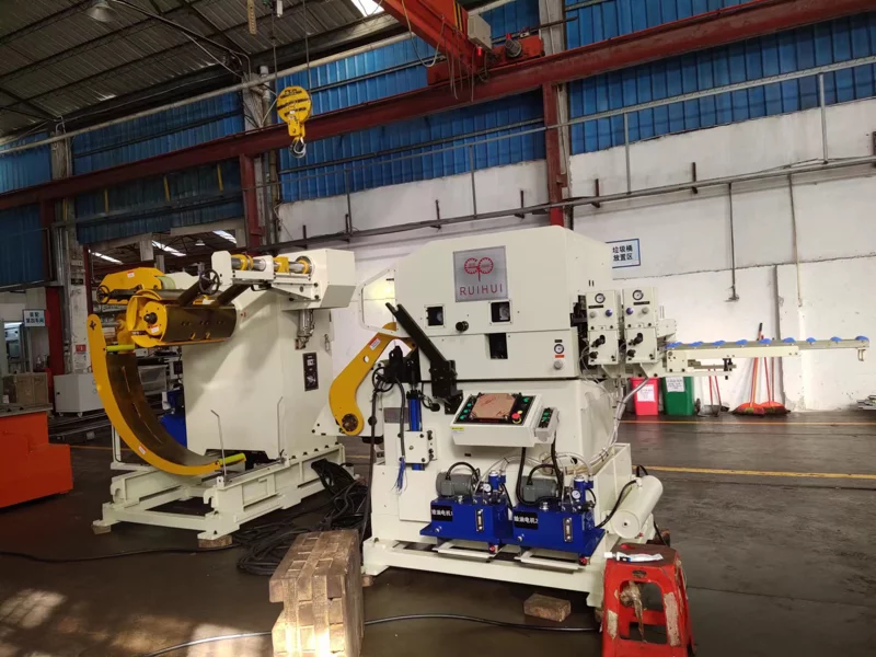 MAC4-F NC Straightener Feeder