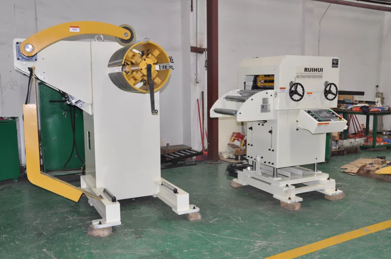 MAC1 NC Straightener Feeder
