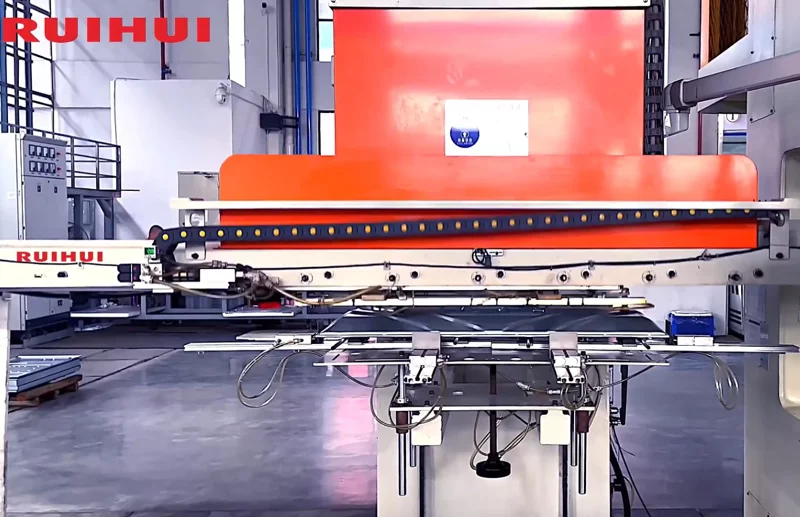 C Type Independent Manipulator Stamping Production Line